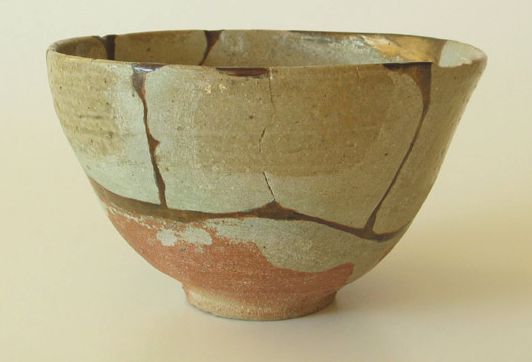 kintsugi gold repair examples Lakeside Pottery Studio 